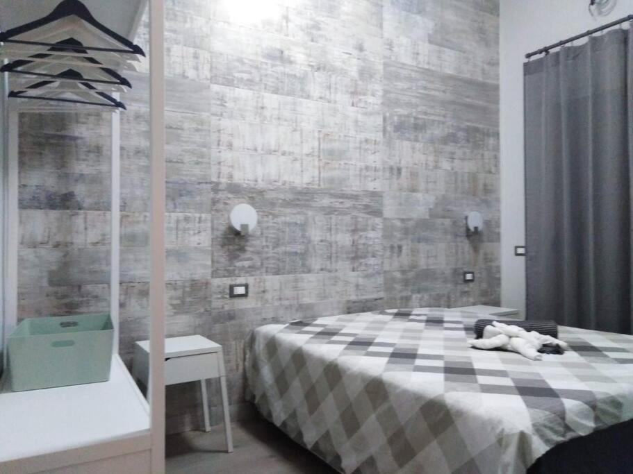 A 2 Passi Dal Castello ,Appartamento Con Veranda 卡斯泰拉马莱 外观 照片