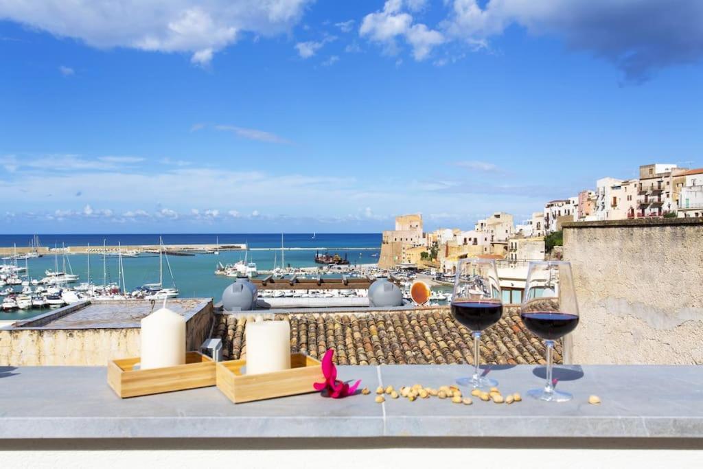 A 2 Passi Dal Castello ,Appartamento Con Veranda 卡斯泰拉马莱 外观 照片