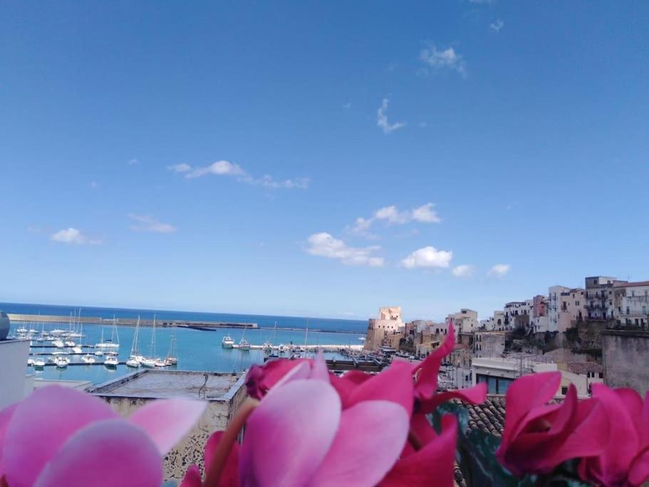 A 2 Passi Dal Castello ,Appartamento Con Veranda 卡斯泰拉马莱 外观 照片